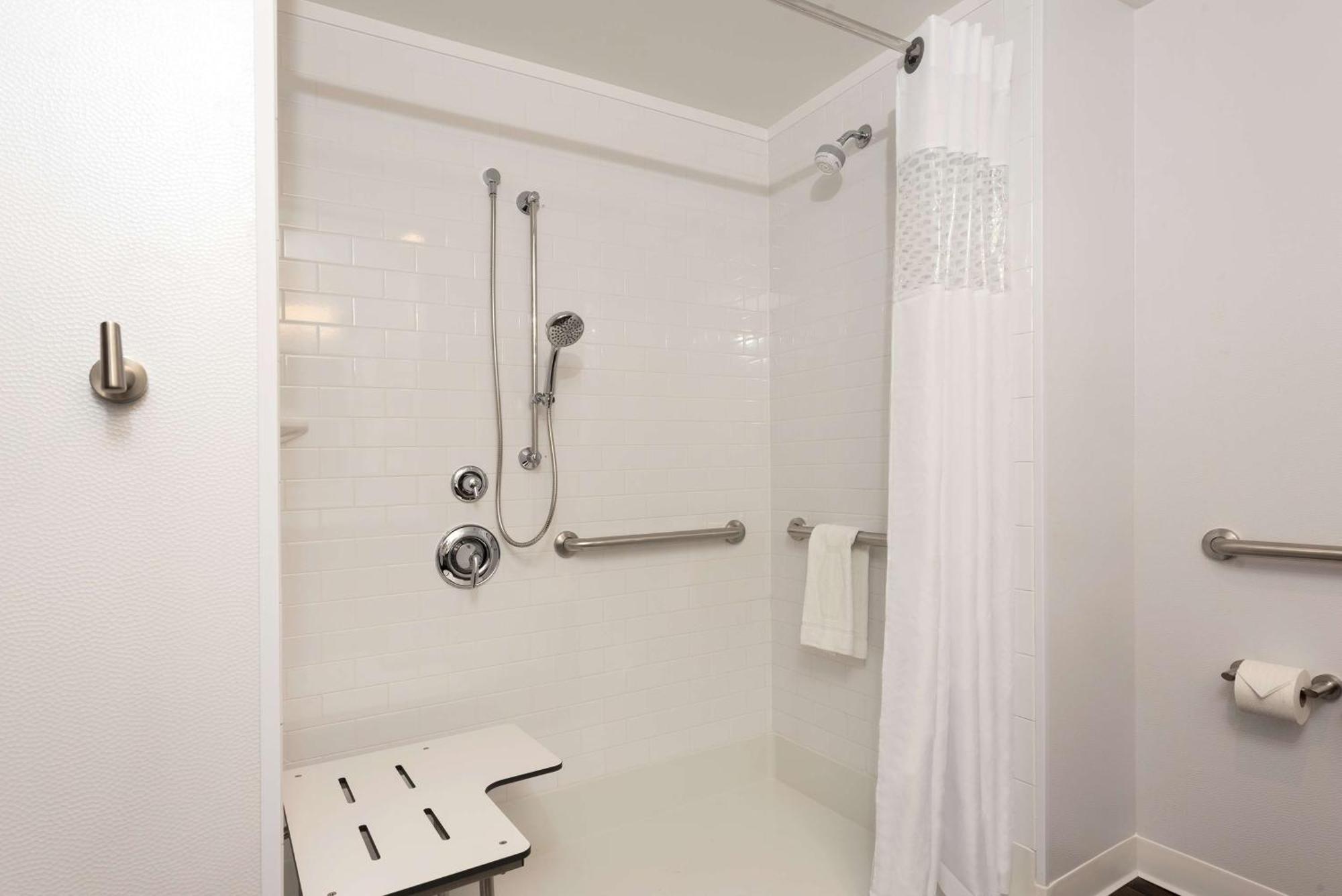 Hampton Inn & Suites By Hilton Chicago Schaumburg Il Екстериор снимка