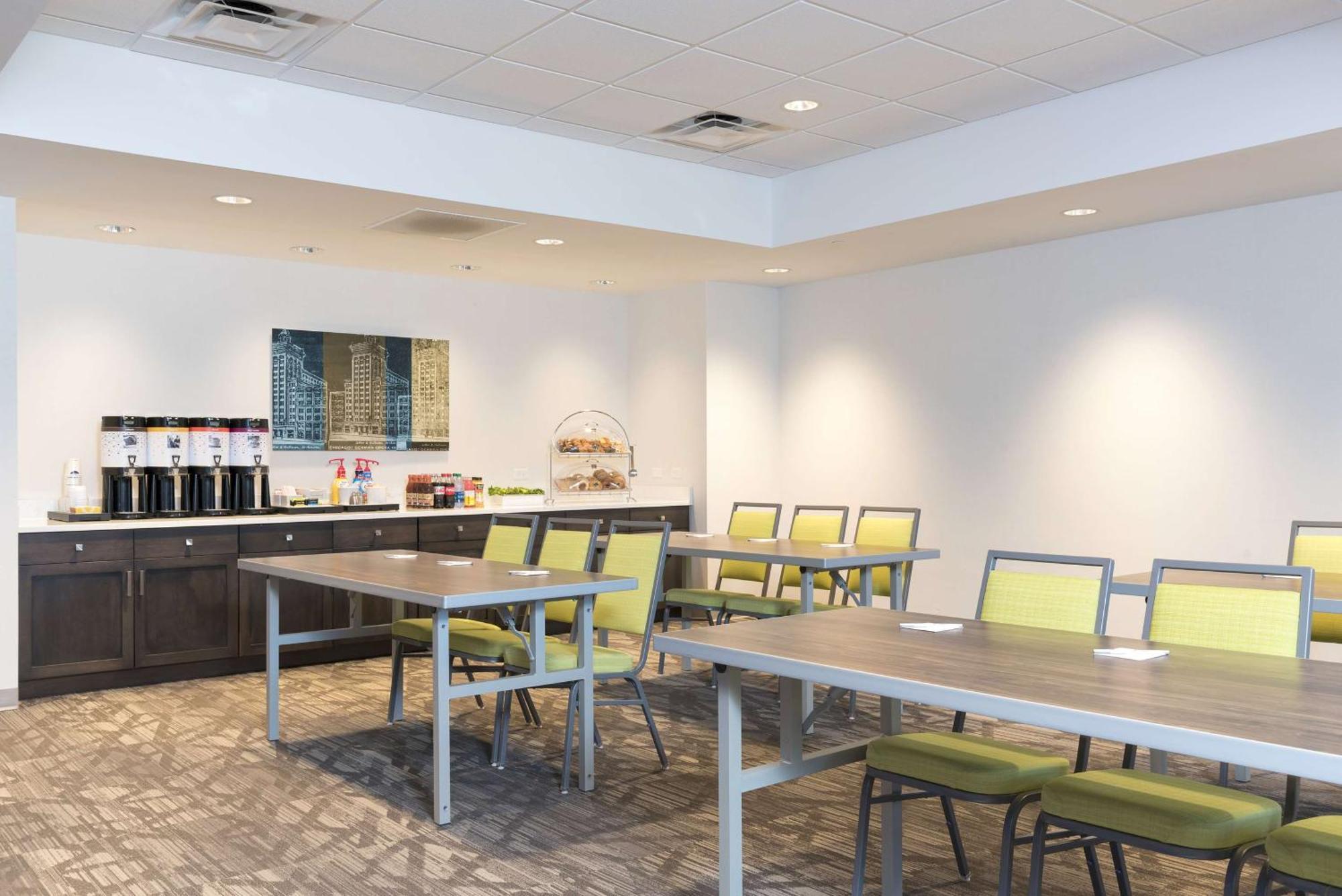 Hampton Inn & Suites By Hilton Chicago Schaumburg Il Екстериор снимка