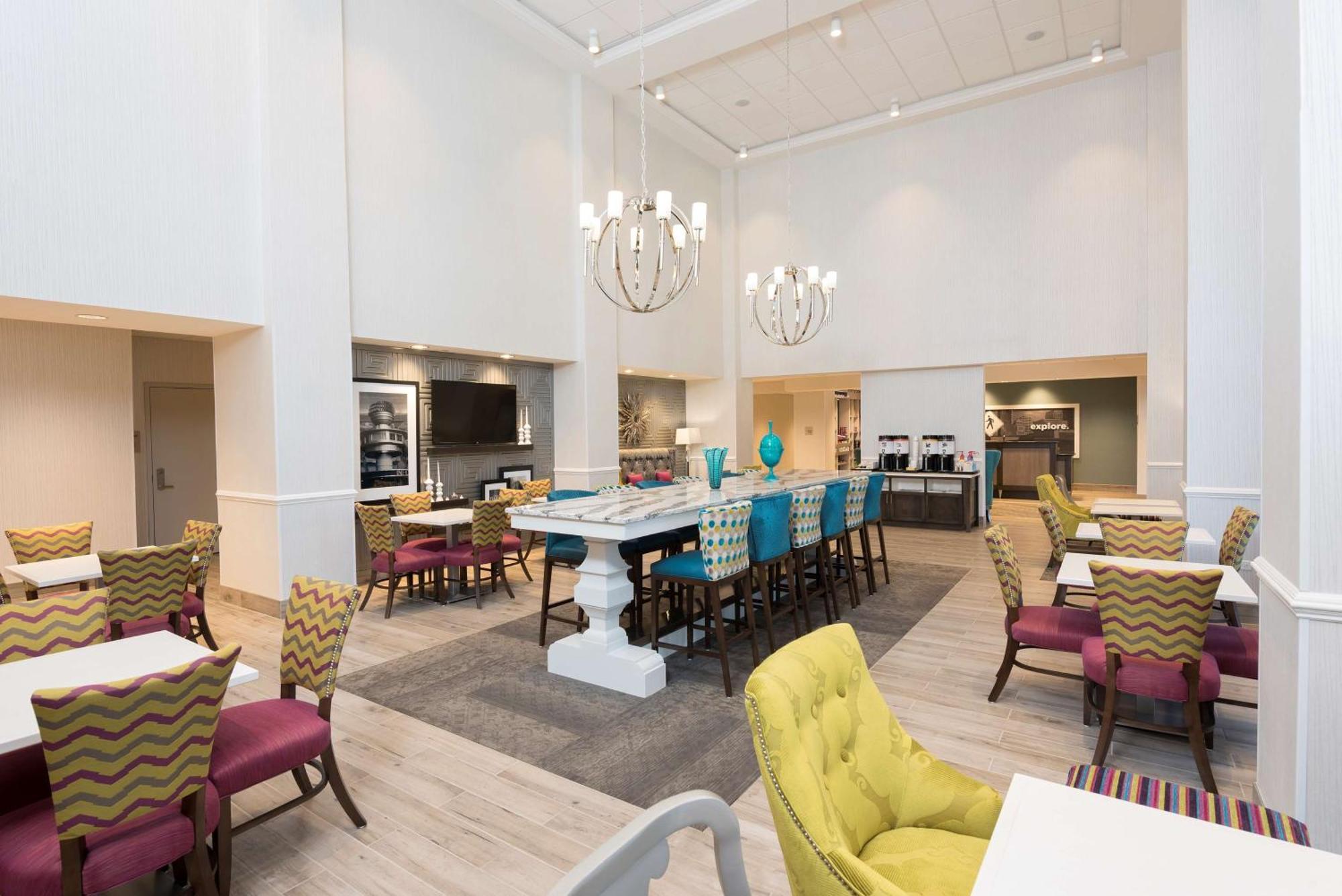 Hampton Inn & Suites By Hilton Chicago Schaumburg Il Екстериор снимка